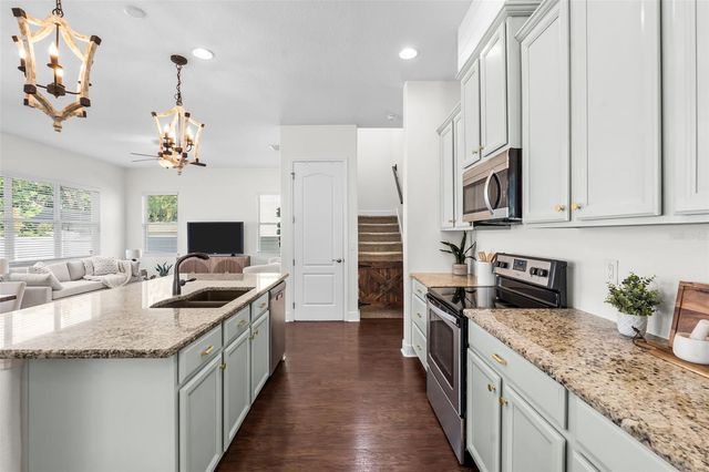7611 S DESOTO STREET, Tampa, FL 33616