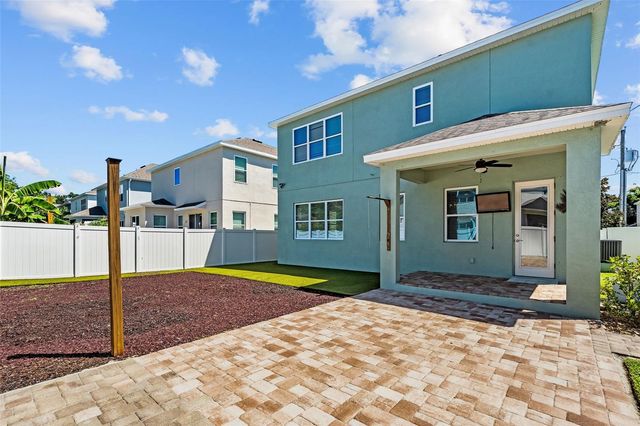 7611 S DESOTO STREET, Tampa, FL 33616