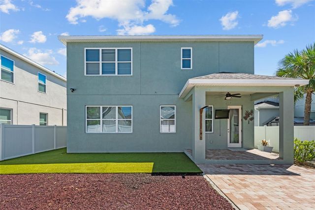 7611 S DESOTO STREET, Tampa, FL 33616