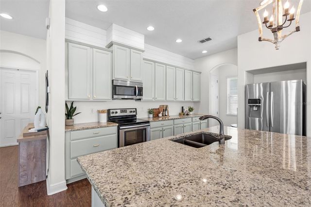 7611 S DESOTO STREET, Tampa, FL 33616