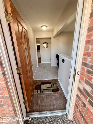 3706 Modesto Rd, Jeffersontown, KY 40299