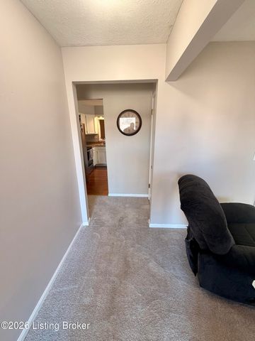 3706 Modesto Rd, Jeffersontown, KY 40299