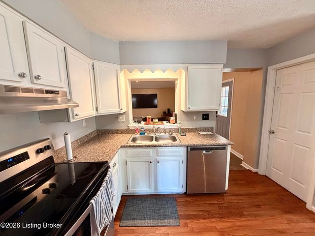 3706 Modesto Rd, Jeffersontown, KY 40299