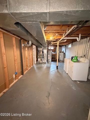 3706 Modesto Rd, Jeffersontown, KY 40299