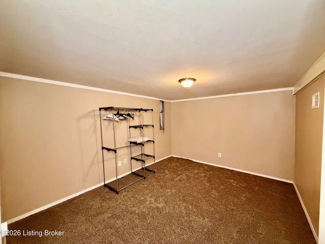 3706 Modesto Rd, Jeffersontown, KY 40299