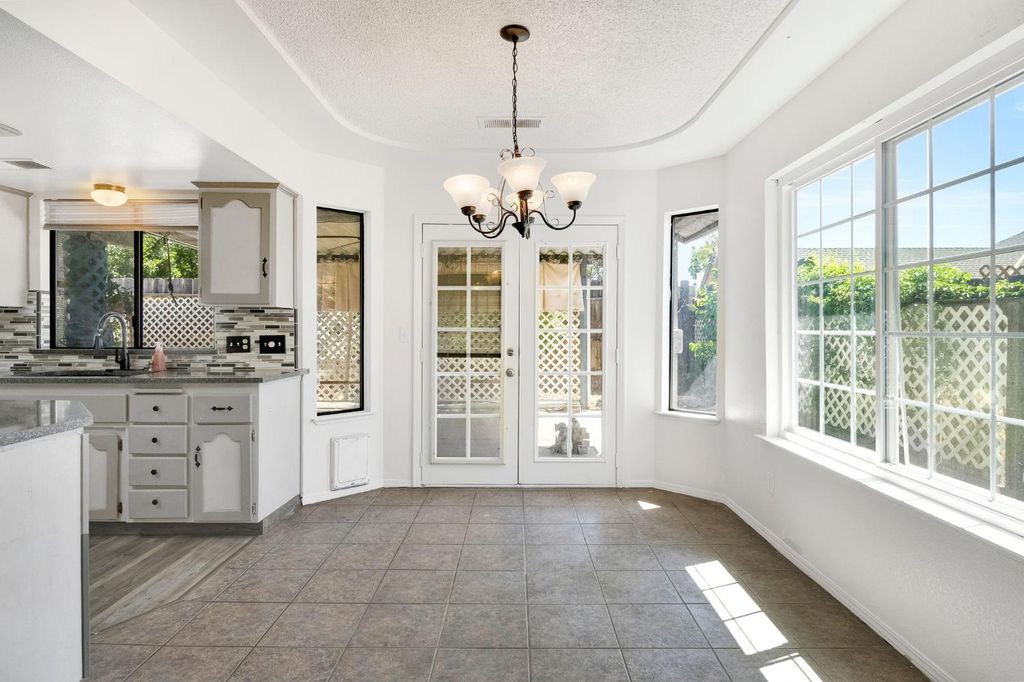 Image 11 of property listing at 3506 Mulberry Street, Selma, CA 93662