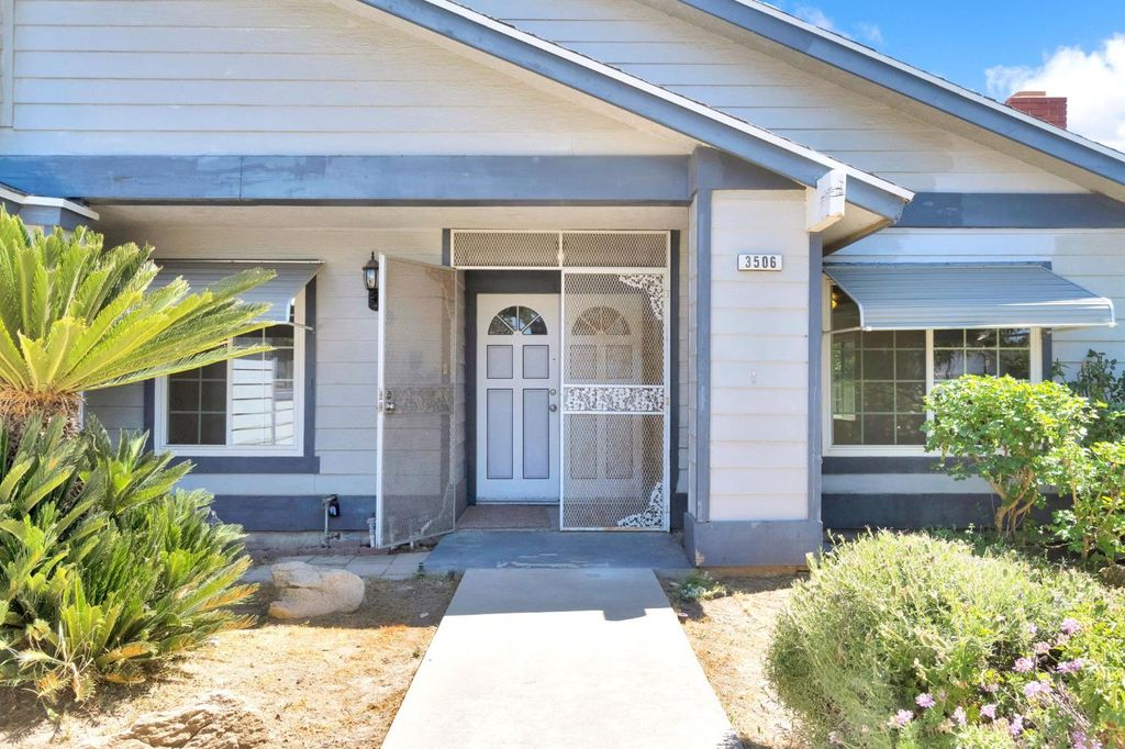 Image 4 of property listing at 3506 Mulberry Street, Selma, CA 93662