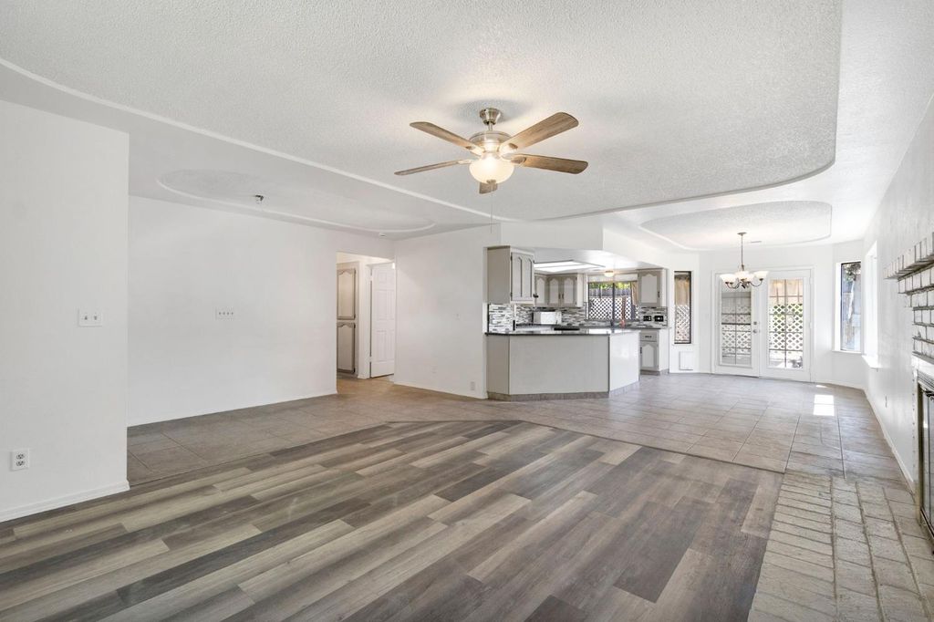 Image 8 of property listing at 3506 Mulberry Street, Selma, CA 93662