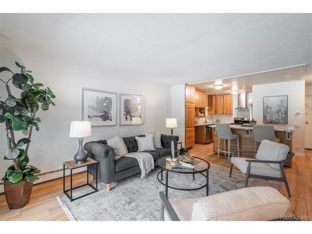715 S Alton Way 6A, Denver, CO 80247