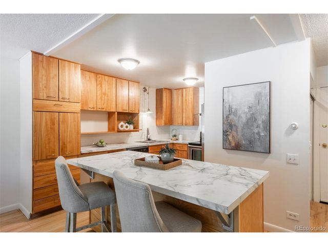 715 S Alton Way 6A, Denver, CO 80247