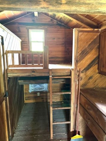 221 Friendship Hollow Rd, S, Pleasant Shade, TN 37145