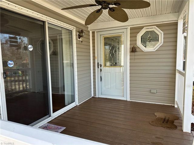 129 Club House Drive, New London, NC 28127