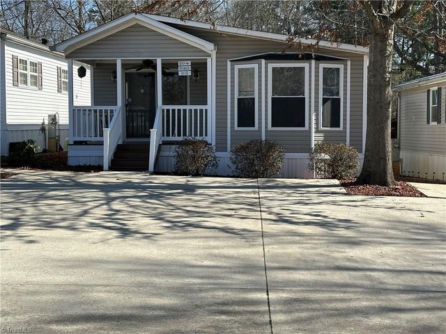 129 Club House Drive, New London, NC 28127