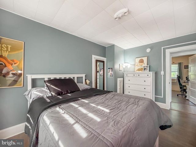 1936 FULTON, Feasterville Trevose, PA 19053