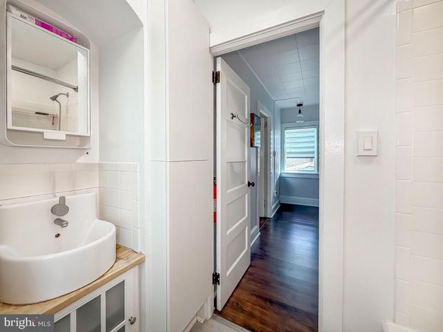 1936 FULTON, Feasterville Trevose, PA 19053
