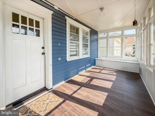 1936 FULTON, Feasterville Trevose, PA 19053