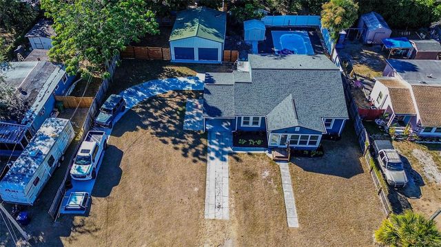 8514 N LYNN AVENUE, Tampa, FL 33604