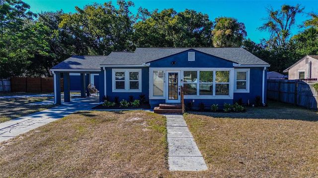 8514 N LYNN AVENUE, Tampa, FL 33604