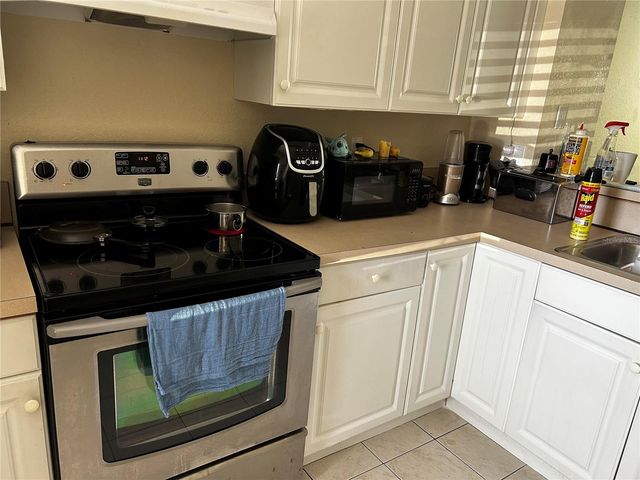 4455 HAR PAUL CIRCLE, Tampa, FL 33614