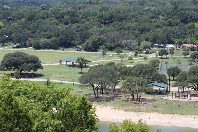 11502 Bee ST, Jonestown, TX 78645
