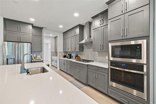 17372 GLOSSY POMELO WAY, Winter Garden, FL 34787