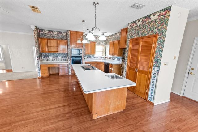 8600 County Road 530, Mansfield, TX 76063