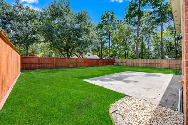 2827 Cottonwood Walk Court, Spring, TX 77388