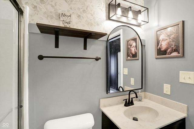 1664 Woodside Circle, Franklin, IN 46131