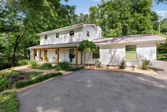 330 Forrest Valley Dr, Nashville, TN 37209
