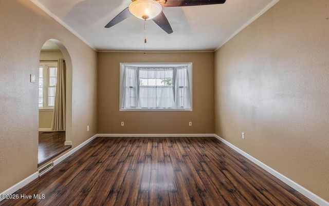 504 Greenbriar Drive, Jacksonville, NC 28546