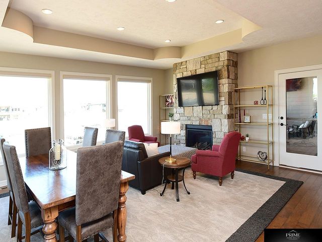 677 Serenity Pointe, Ashland, NE 68003