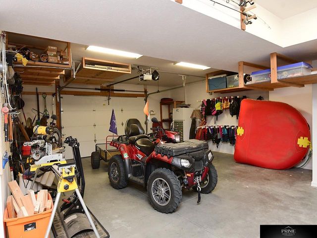 677 Serenity Pointe, Ashland, NE 68003