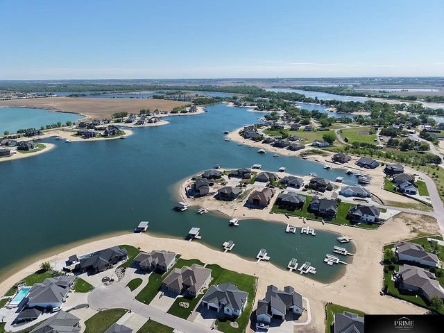 677 Serenity Pointe, Ashland, NE 68003