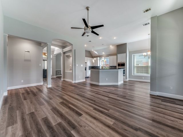 2715 Creek Crossing Drive, Mckinney, TX 75072