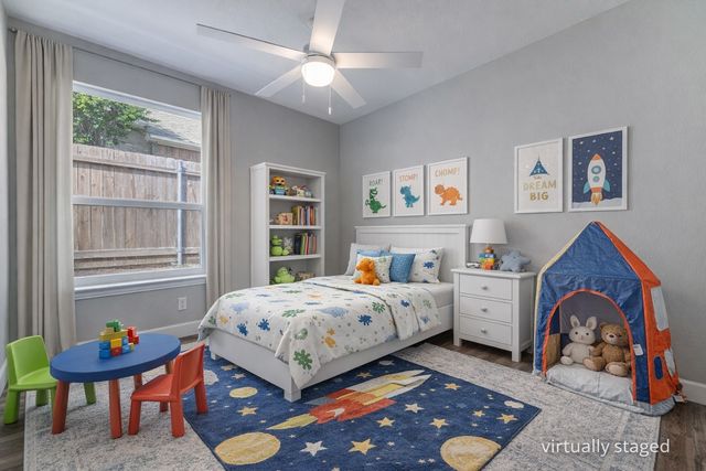 2715 Creek Crossing Drive, Mckinney, TX 75072