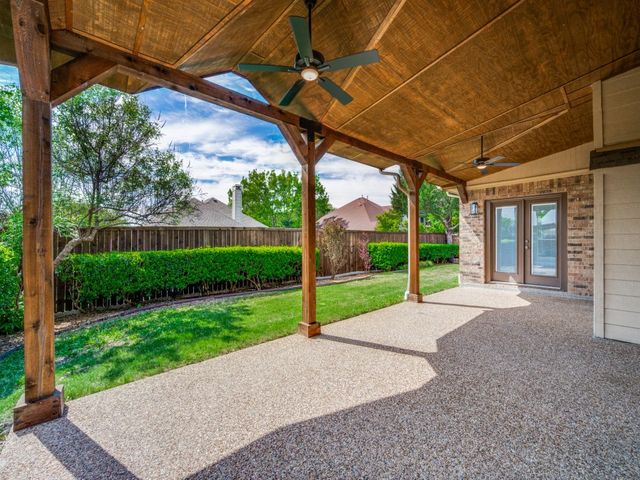 2715 Creek Crossing Drive, Mckinney, TX 75072