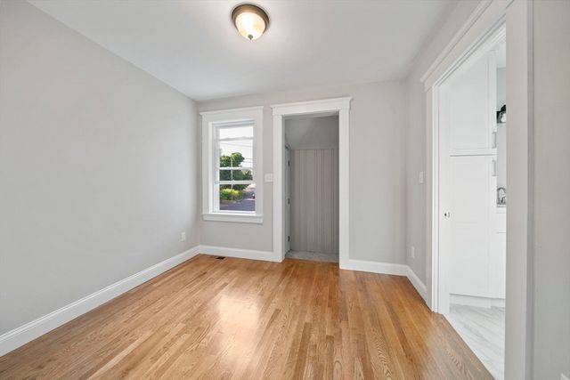 42 Plover Rd, Quincy, MA 02169