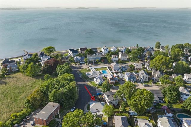42 Plover Rd, Quincy, MA 02169