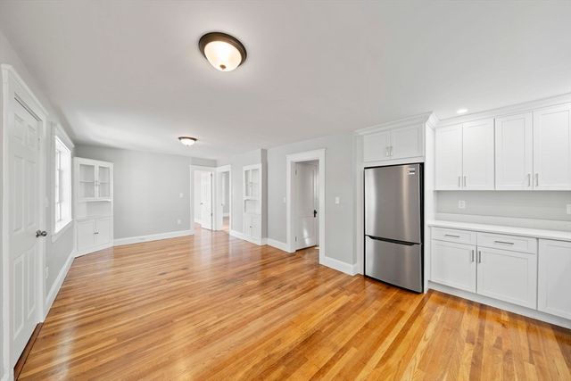 42 Plover Rd, Quincy, MA 02169