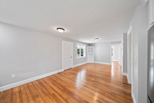 42 Plover Rd, Quincy, MA 02169