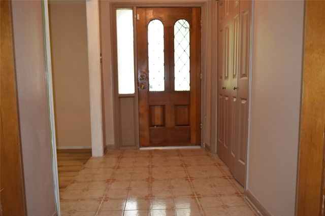 7331 Rancho Mission Drive, Houston, TX 77083