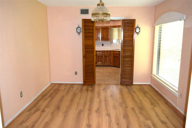 7331 Rancho Mission Drive, Houston, TX 77083