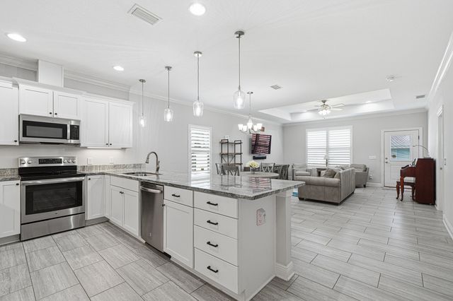 91 Bayside Park, Miramar Beach, FL 32550