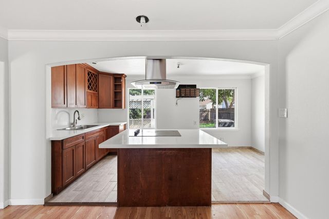 2551 Atlas Ave, Sacramento, CA 95820