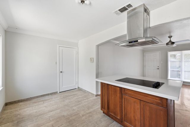 2551 Atlas Ave, Sacramento, CA 95820
