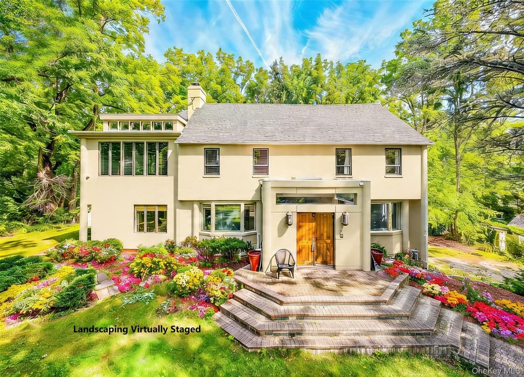6 The Maples, Roslyn Estates, NY 11576 — photo 4