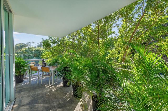 720 NE 62nd St 311, Miami, FL 33138