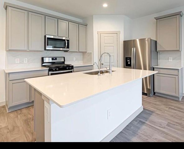 250 John House Lane, Rosharon, TX 77583