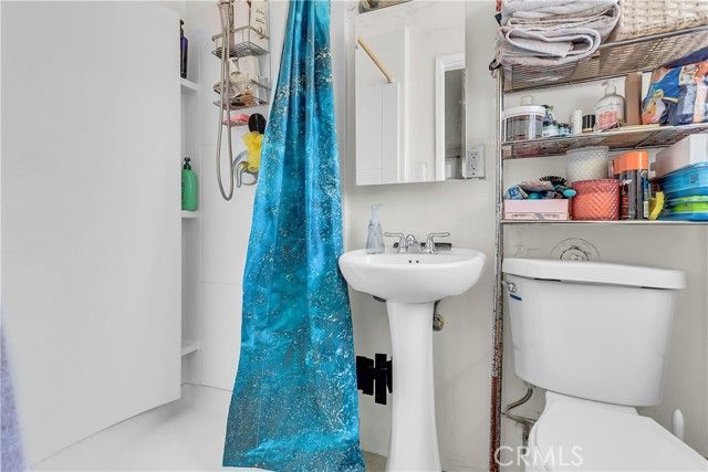 1144 E Avenue R6, Palmdale, CA 93550