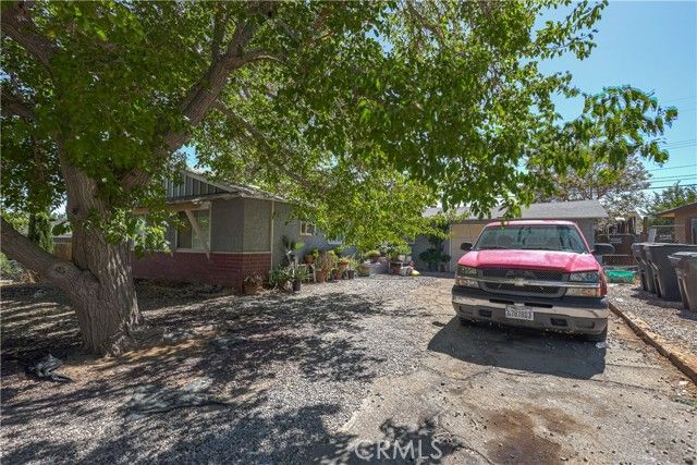 1144 E Avenue R6, Palmdale, CA 93550